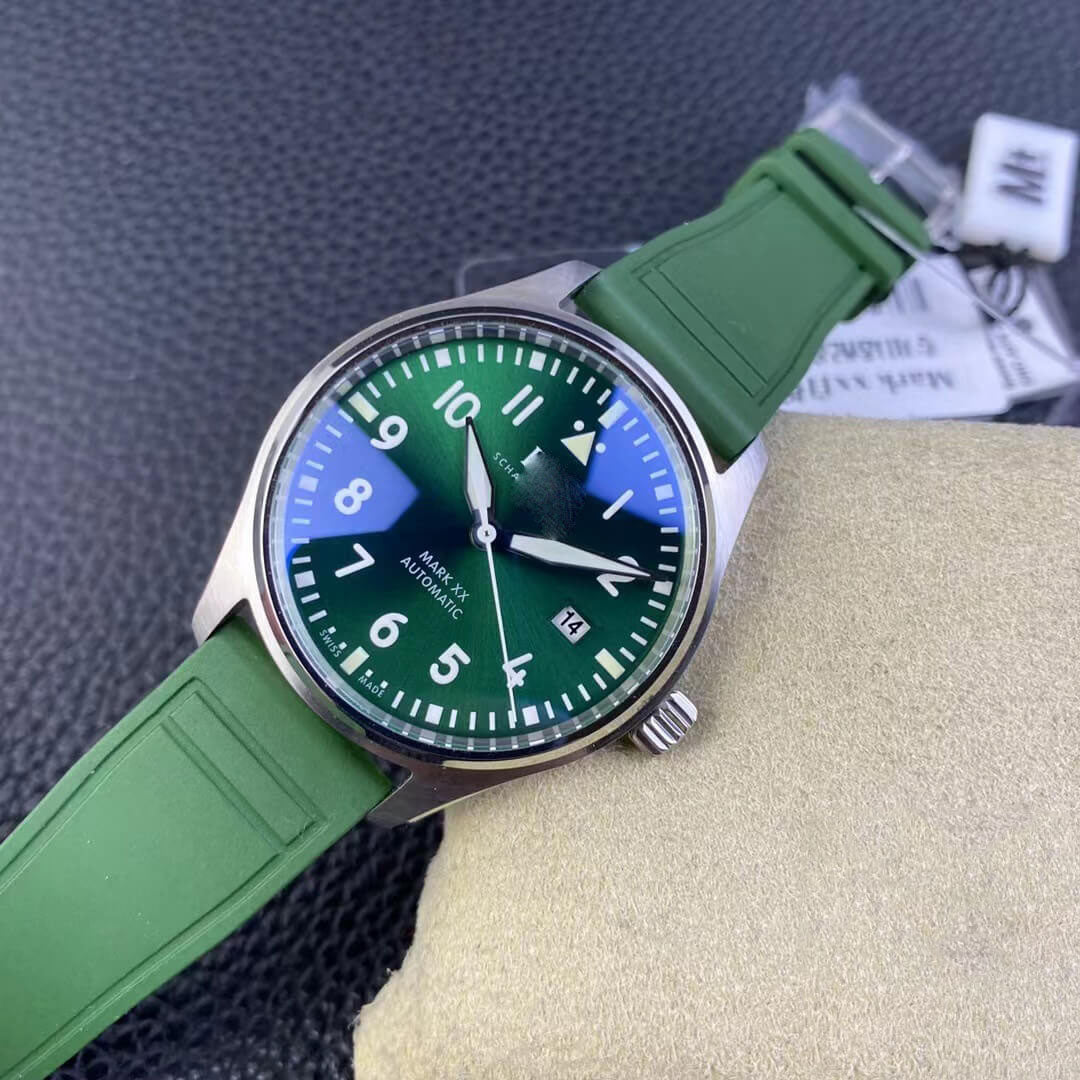 Customized Brand High-End Luxury Automatic Mechanical Watch Inspired by the Pilot Series, Model IW328205