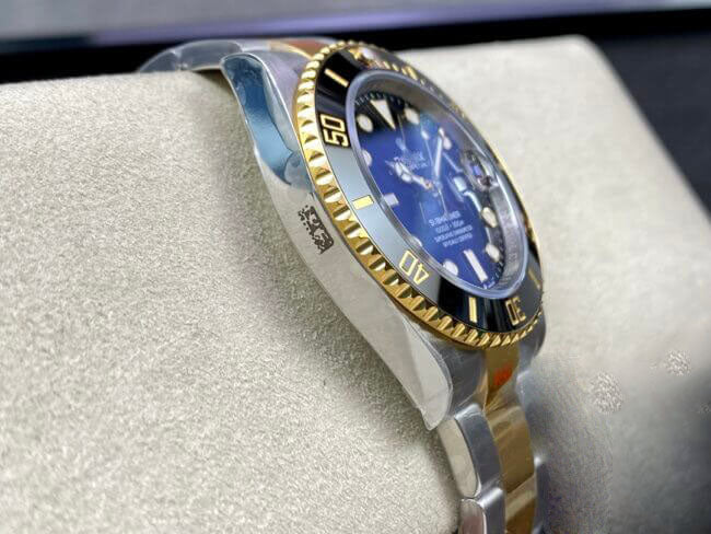 Customized Brand High-End Luxury Automatic Mechanical Watch Inspired by the Submariner Series, Model M126613LN-0002