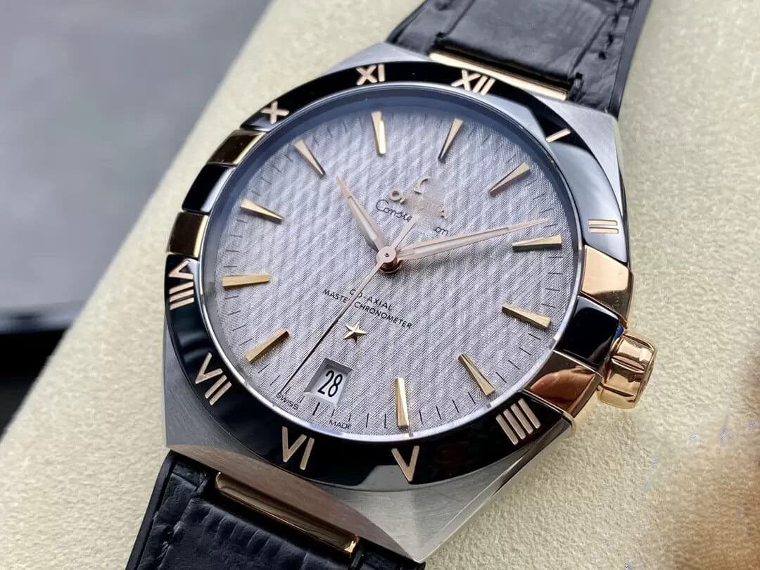 Orologio meccanico automatico di lusso di alta gamma personalizzato ispirato alla serie Constellation, modello 131.33.41.21.06.001
