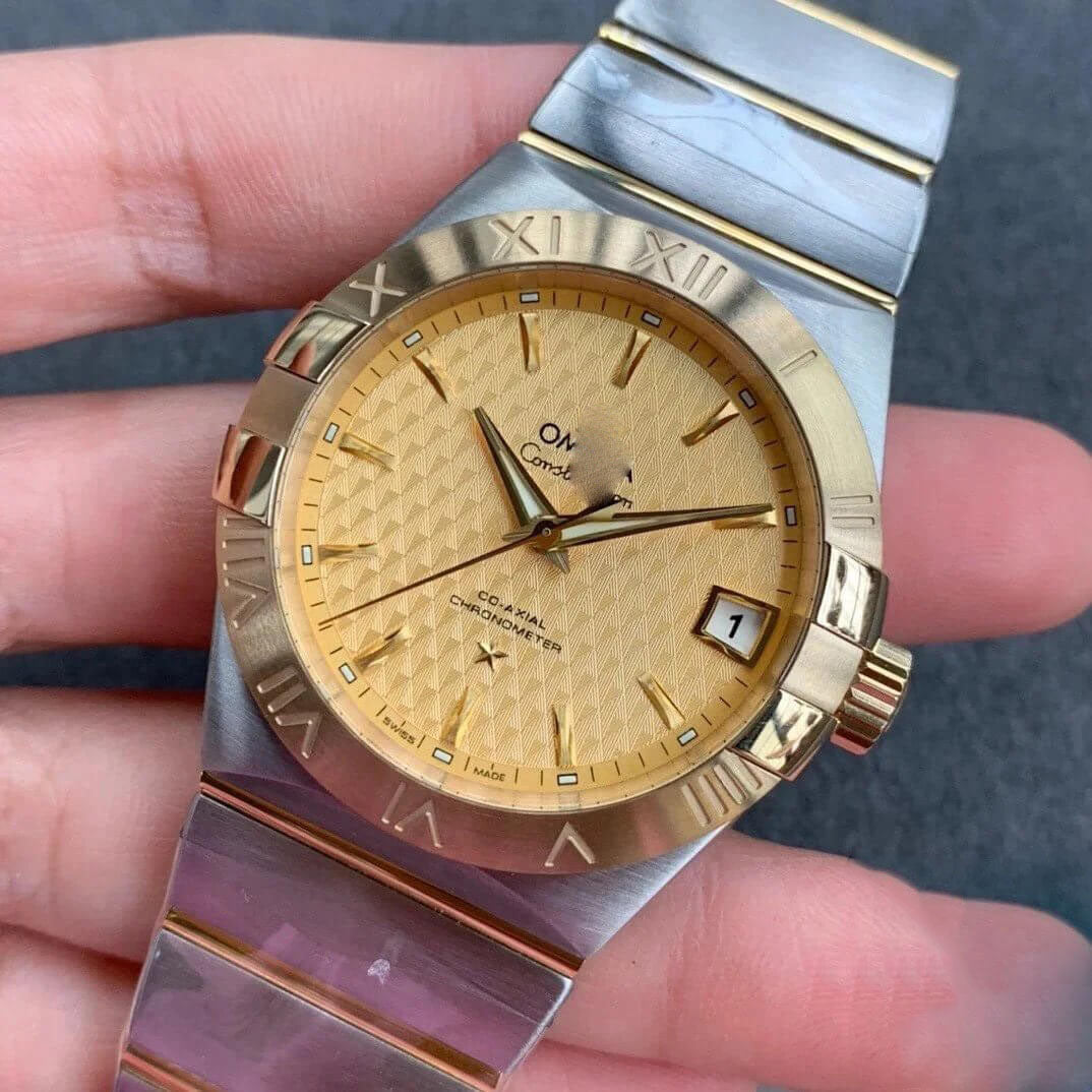 Orologio meccanico automatico di lusso di alta gamma personalizzato ispirato alla serie Constellation, modello 123.20.38.21.08.002